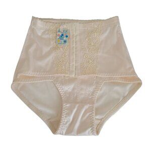 Lucy Intimates Girdle Shapewear Panties Panty Cream Ivory GD114 Size Medium NWT